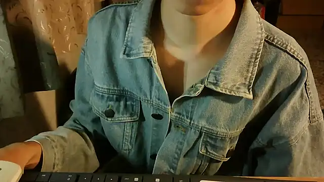 Snapshot of KYU890428 chatting on November 16, 2025, 4:12 pm KYU890428 online show from November 16, 2025, 4:12 pm