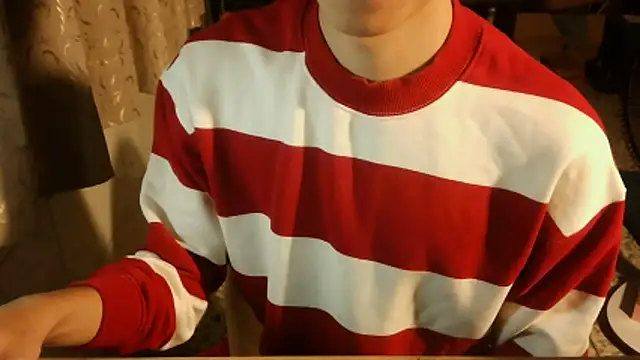 Snapshot of KYU890428 chatting on February 22, 2026, 7:01 pm KYU890428 online show from February 22, 2026, 7:01 pm