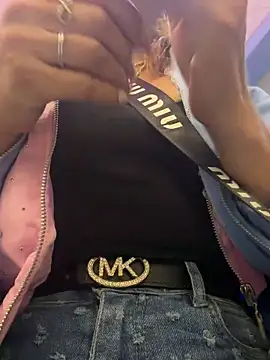Samantha bigboobs online show from May 31, 2026, 1:36 am