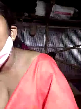 Snapshot of YERY_HOT chatting on January 30, 2025, 8:10 pm YERY HOT online show from January 30, 2025, 8:10 pm