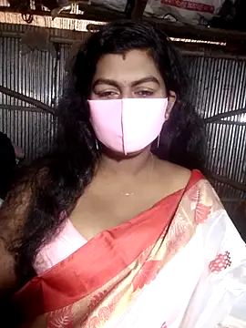 Snapshot of YERY_HOT chatting on February 4, 2025, 6:57 am YERY HOT online show from February 4, 2025, 6:57 am