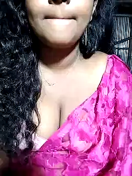 Snapshot of YERY_HOT chatting on February 10, 2025, 10:30 pm YERY HOT online show from February 10, 2025, 10:30 pm