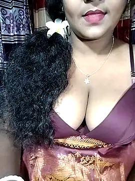 Snapshot of YERY_HOT chatting on November 2, 2025, 5:48 pm YERY HOT online show from November 2, 2025, 5:48 pm