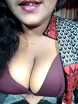 Snapshot of YERY_HOT chatting on December 1, 2025, 4:45 pm YERY HOT online show from December 1, 2025, 4:45 pm