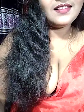 Snapshot of YERY_HOT chatting on December 5, 2025, 5:31 pm YERY HOT online show from December 5, 2025, 5:31 pm