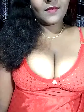 Snapshot of YERY_HOT chatting on April 2, 2026, 6:05 pm YERY HOT online show from April 2, 2026, 6:05 pm