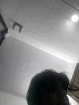 Snapshot of escorpio50jt chatting on October 16, 2025, 5:08 am escorpio50jt online show from October 16, 2025, 5:08 am