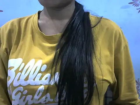 Snapshot of Misha_Sweett chatting on February 24, 2026, 3:32 pm Misha Sweett online show from February 24, 2026, 3:32 pm