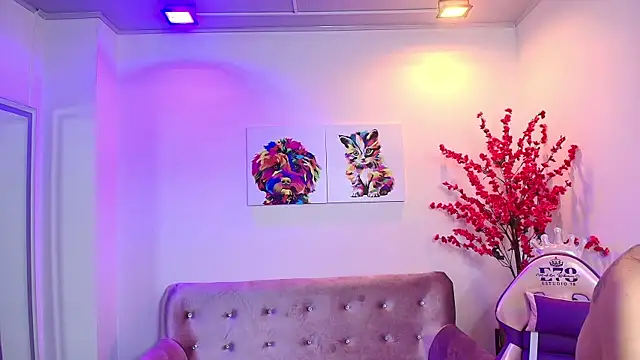 Snapshot of Arianna_sweeet chatting on February 7, 2025, 9:37 am Arianna sweeet online show from February 7, 2025, 9:37 am