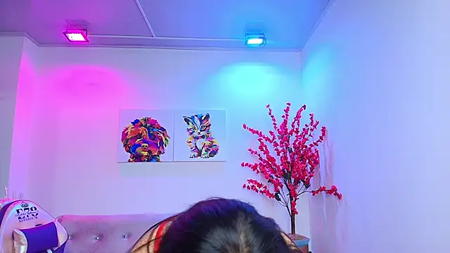 Snapshot of Arianna_sweeet chatting on February 11, 2025, 6:51 am Arianna sweeet online show from February 11, 2025, 6:51 am