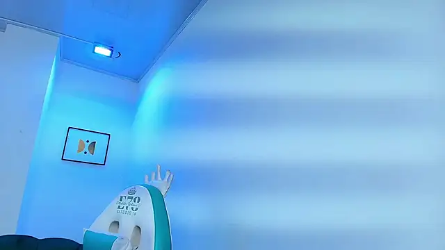 Snapshot of Arianna_sweeet chatting on September 26, 2025, 3:21 am Arianna sweeet online show from September 26, 2025, 3:21 am