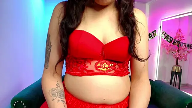 Snapshot of Arianna_sweeet chatting on October 31, 2025, 3:35 pm Arianna sweeet online show from October 31, 2025, 3:35 pm