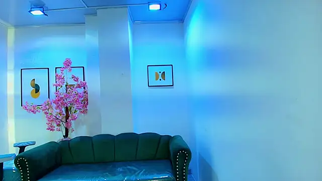 Snapshot of Arianna_sweeet chatting on November 12, 2025, 3:40 am Arianna sweeet online show from November 12, 2025, 3:40 am