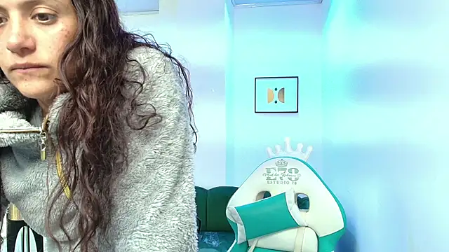 Snapshot of Arianna_sweeet chatting on November 29, 2025, 3:20 am Arianna sweeet online show from November 29, 2025, 3:20 am