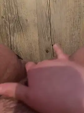 bigfatpussy28 online show from March 27, 2026, 5:23 pm