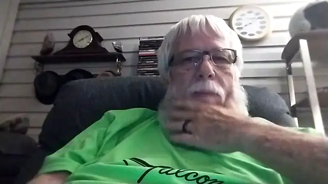 Futura intx online show from November 23, 2025, 2:11 am