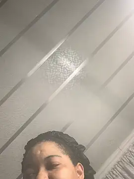 Snapshot of sexytinashe21 chatting on February 26, 2026, 9:36 pm sexytinashe21 online show from February 26, 2026, 9:36 pm