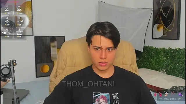 Snapshot of Thom_Ohtani chatting on May 19, 2026, 1:11 am Thom Ohtani online show from May 19, 2026, 1:11 am