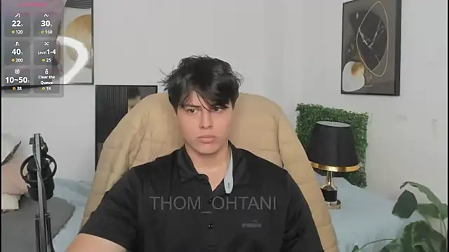 Snapshot of Thom_Ohtani chatting on May 25, 2026, 12:49 am Thom Ohtani online show from May 25, 2026, 12:49 am