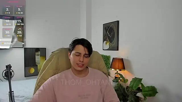 Snapshot of Thom_Ohtani chatting on May 30, 2026, 4:20 am Thom Ohtani online show from May 30, 2026, 4:20 am