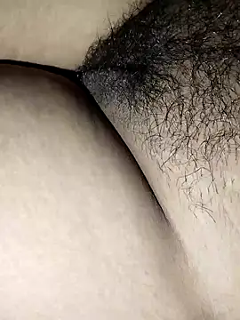 nikitacute23 online show from October 28, 2025, 5:04 pm