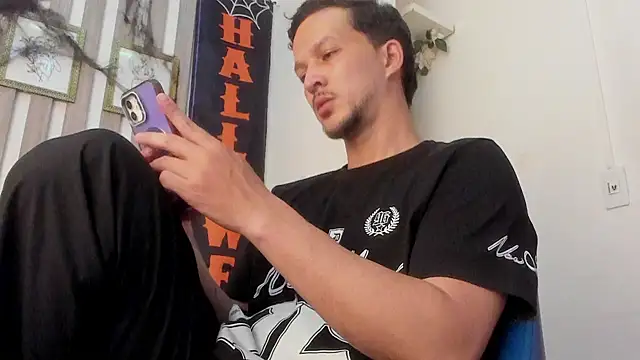 Oliverssmith online show from October 30, 2025, 11:38 pm