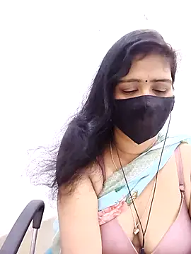 Lucky-Deepthi online show from May 4, 2026, 11:12 pm