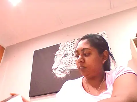 Snapshot of Indian_Ruby99 chatting on March 22, 2025, 5:31 pm Indian Ruby99 online show from March 22, 2025, 5:31 pm