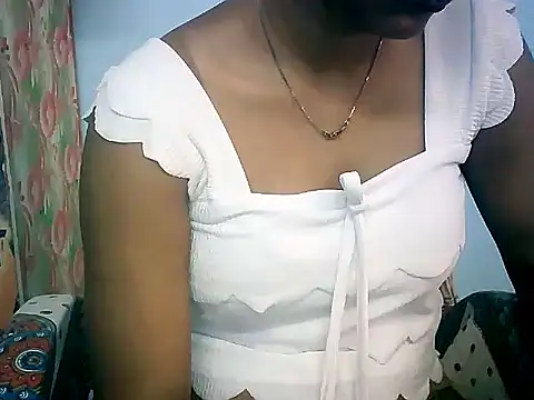 Barbie 183 online show from April 17, 2026, 5:43 am