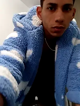 Snapshot of Mikeherz777 chatting on January 26, 2025, 4:09 pm Mikeherz777 online show from January 26, 2025, 4:09 pm