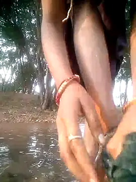 Amaya Bajwa online show from November 19, 2025, 10:15 am