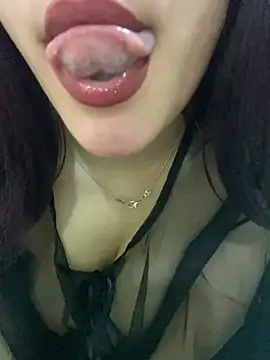 Maya mimi online show from February 28, 2025, 4:42 pm