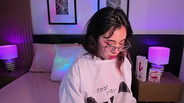 vi anaya online show from October 17, 2025, 11:35 am