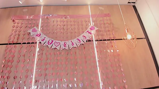 Snapshot of ashlyn_parker chatting on February 10, 2026, 7:51 pm ashlyn parker online show from February 10, 2026, 7:51 pm