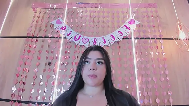 Snapshot of ashlyn_parker chatting on February 11, 2026, 8:03 pm ashlyn parker online show from February 11, 2026, 8:03 pm