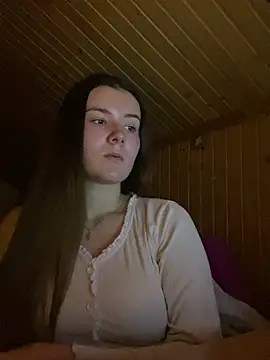 Snapshot of mewKate chatting on January 24, 2025, 8:00 pm mewKate online show from January 24, 2025, 8:00 pm