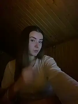 Snapshot of mewKate chatting on February 2, 2025, 5:04 pm mewKate online show from February 2, 2025, 5:04 pm