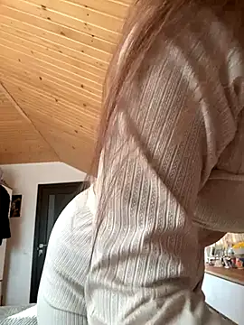 Snapshot of mewKate chatting on October 25, 2025, 1:51 pm mewKate online show from October 25, 2025, 1:51 pm