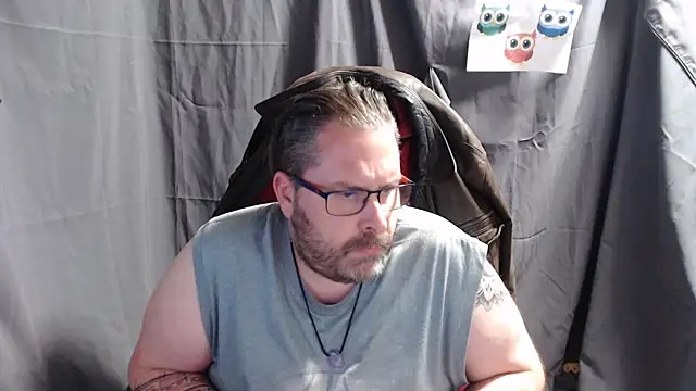 Snapshot of Streamlove77 chatting on January 10, 2025, 5:13 pm Streamlove77 online show from January 10, 2025, 5:13 pm