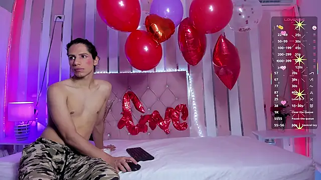 Snapshot of TylerBloom chatting on February 11, 2025, 8:42 pm TylerBloom online show from February 11, 2025, 8:42 pm