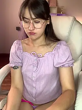 Camila pinkk online show from January 24, 2025, 1:03 pm