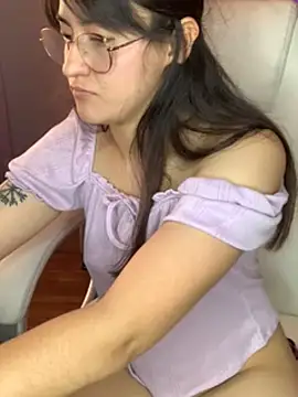 Camila pinkk online show from January 24, 2025, 4:06 pm