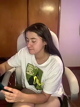 Camila pinkk online show from March 11, 2025, 9:26 pm