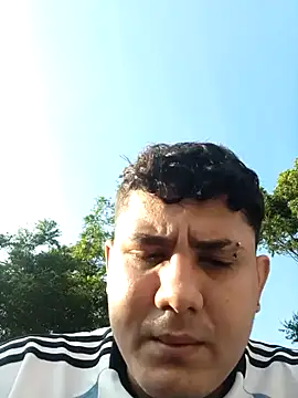 Snapshot of the_queen_of_street chatting on January 11, 2025, 9:25 pm the queen of street online show from January 11, 2025, 9:25 pm