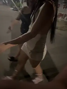 Snapshot of the_queen_of_street chatting on February 7, 2025, 2:29 am the queen of street online show from February 7, 2025, 2:29 am