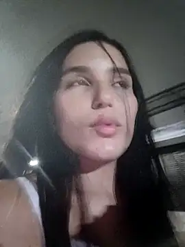 Snapshot of the_queen_of_street chatting on November 6, 2025, 3:07 am the queen of street online show from November 6, 2025, 3:07 am