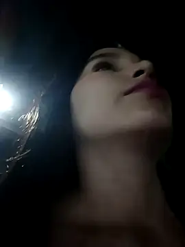 Snapshot of the_queen_of_street chatting on November 12, 2025, 1:39 am the queen of street online show from November 12, 2025, 1:39 am