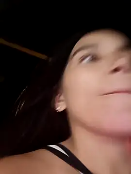 Snapshot of the_queen_of_street chatting on November 18, 2025, 3:01 am the queen of street online show from November 18, 2025, 3:01 am