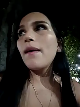 Snapshot of the_queen_of_street chatting on December 20, 2025, 2:51 am the queen of street online show from December 20, 2025, 2:51 am