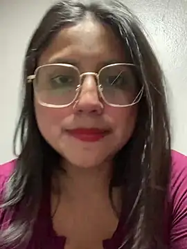 Snapshot of Adrianisx chatting on January 28, 2025, 1:39 am Adrianisx online show from January 28, 2025, 1:39 am